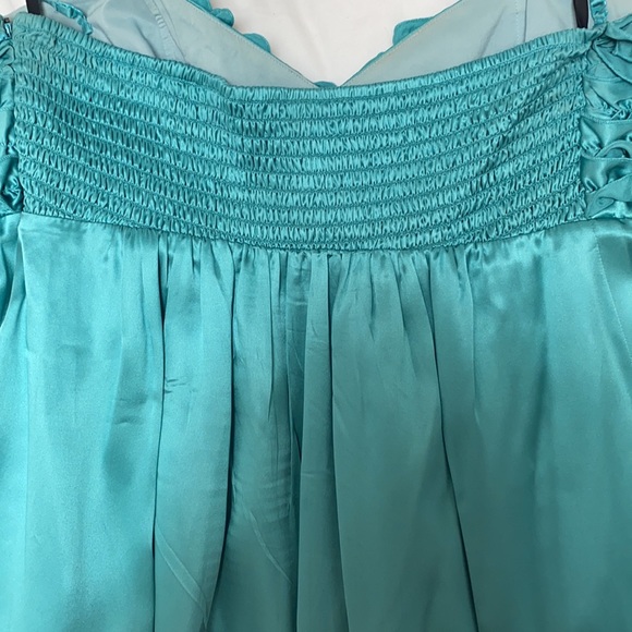 Betsy Johnson 100% silk straplesss dress - Picture 2 of 3